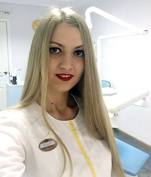 Лікар - стоматолог Нікуліна Ольга Андріївна